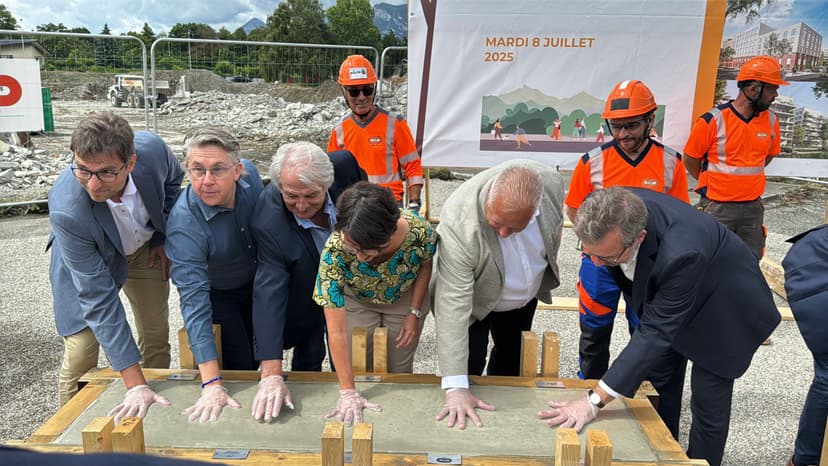 Première pierre du quartier Connexions